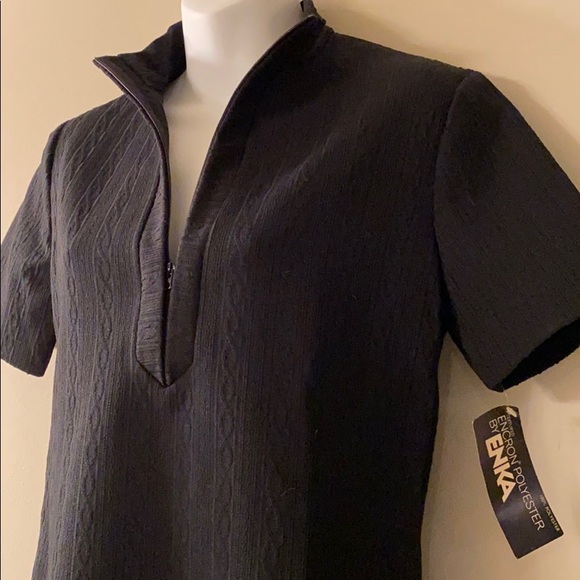 MR FINE OF DALLAS Black Vintage Zip Front Top - Picture 2 of 5